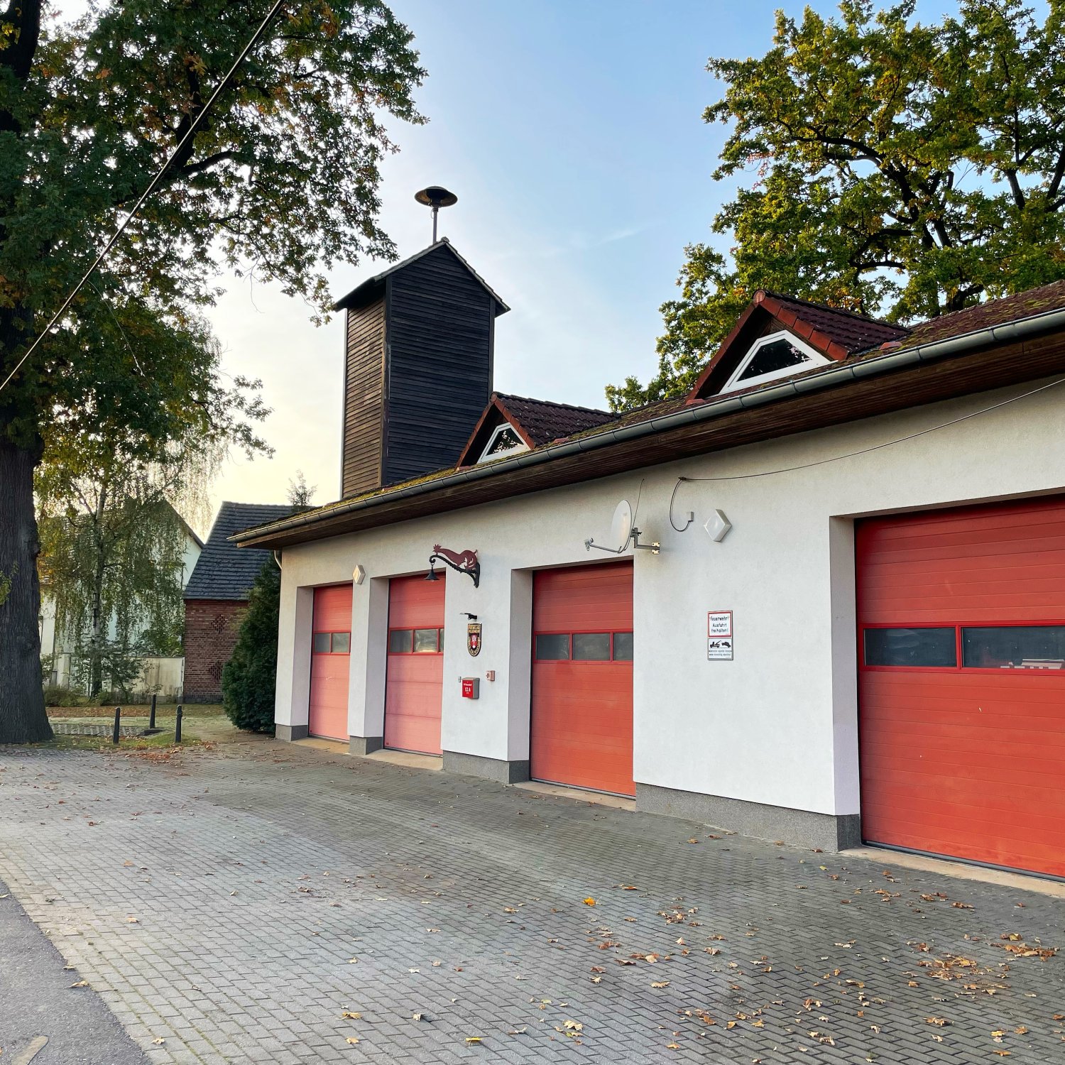 50+ Einbruch Gartenanlage Neundorf, Einbrecher tobten sich in der